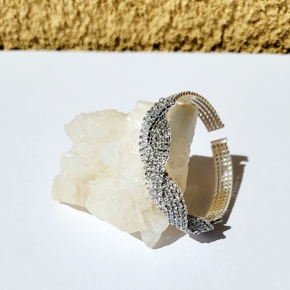 Women's Clear Rhinestones Braided Link Silver Open Wrist Cuff Bracelet - Picture 2 of 6